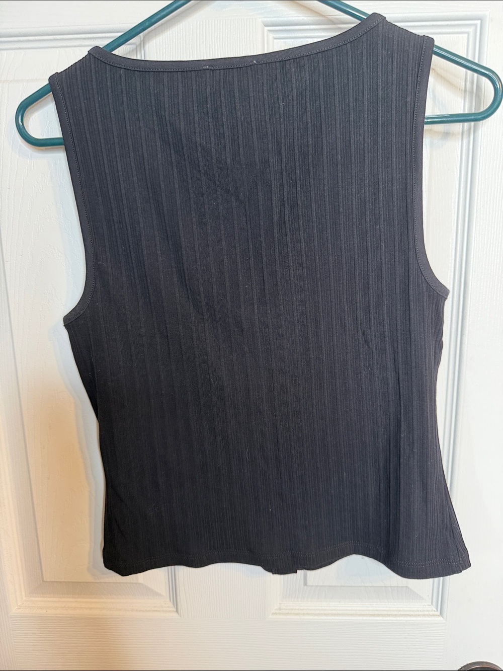 Madewell Black Ribbed Sleeveless Button-Front Tank - Picture 3 of 5